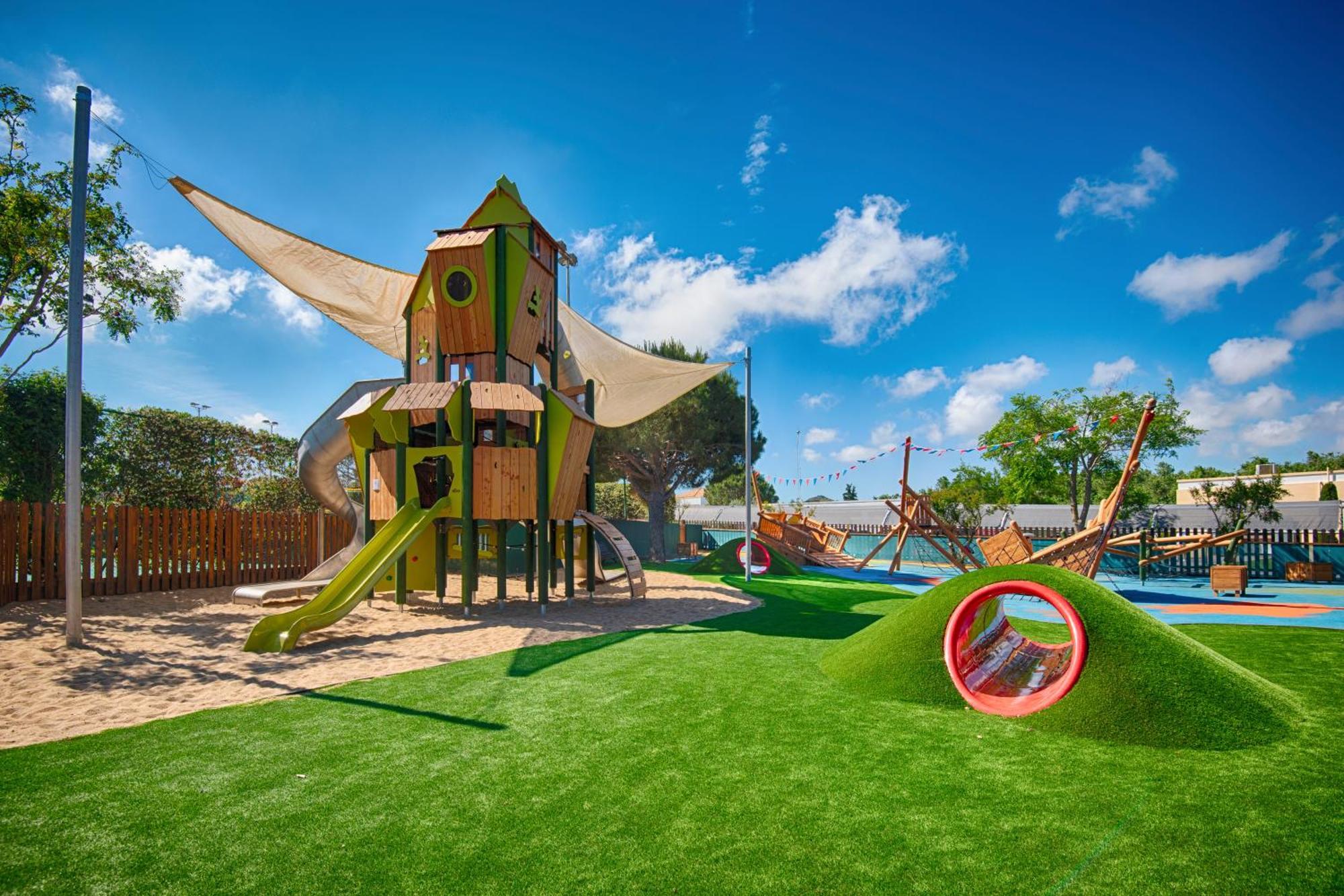 Neptune Luxury Resort Masticharion Exteriör bild